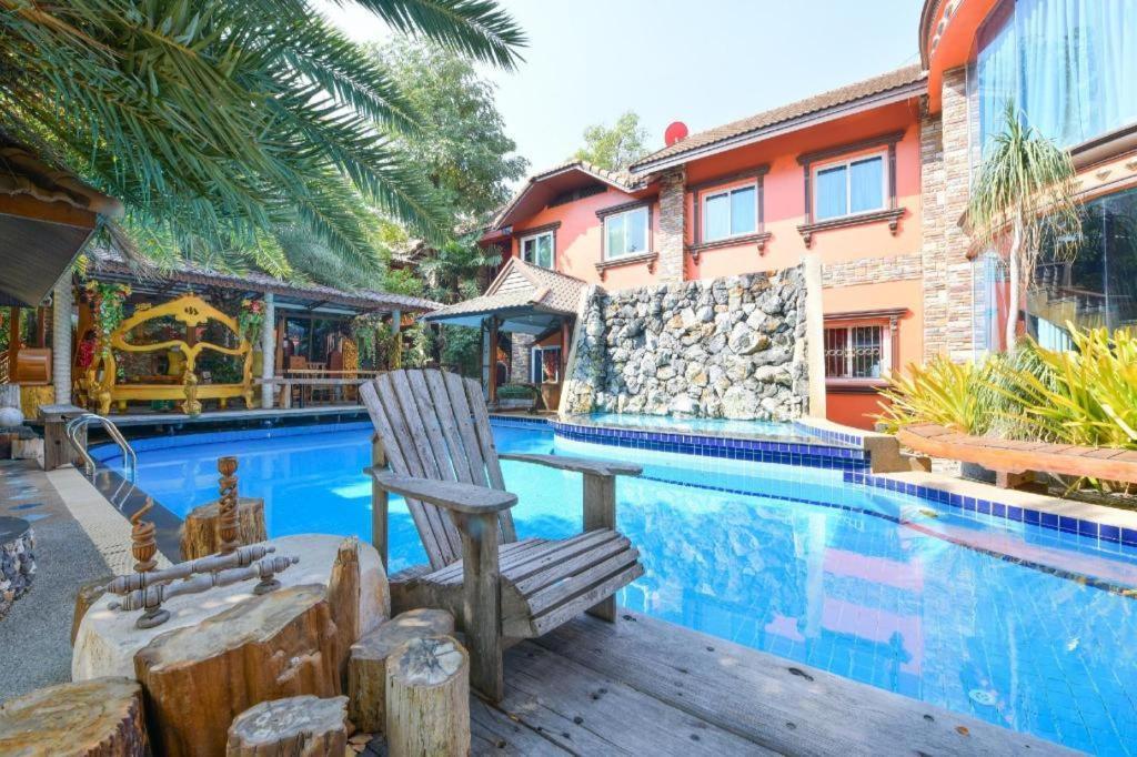 Hotel Oyo 549 Maesri